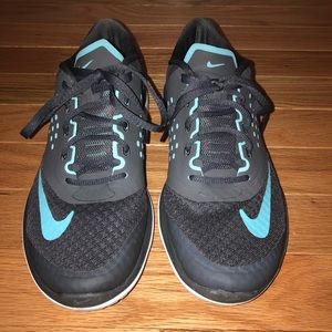 Nike Fitsole Women’s Sneakers Teal Gray Size 7